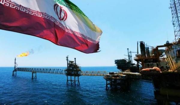 Les Iraniens qui viennent de revenir sur le marché mondial veulent prendre leur temps pour geler la production pétrolière