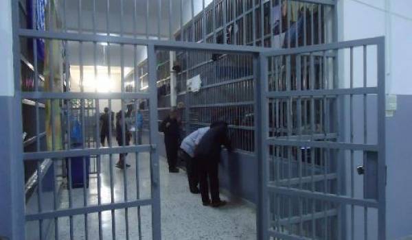 60 000 détenus dans les prisons algériennes