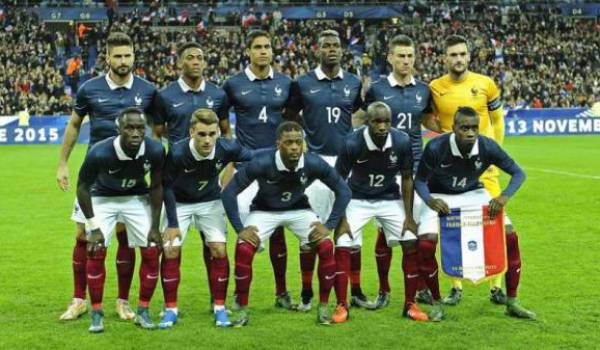 L'équipe de France de football souhaite venir jouer à Alger