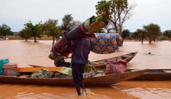 Des inondations ont affecté des zones désertiques.