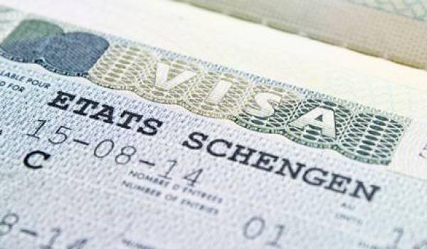 Refus de visa : pourquoi et quand saisir la commission de recours contre cette décision