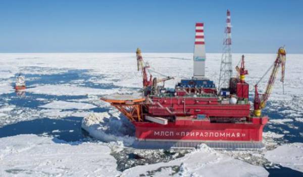 La Russie se dit disposée à des "sacrifices" pour faire baisser le cours du pétrole.