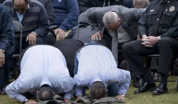 Des lettres islamophobes pro-Trump envoyées aux "enfants de satan" des mosquées