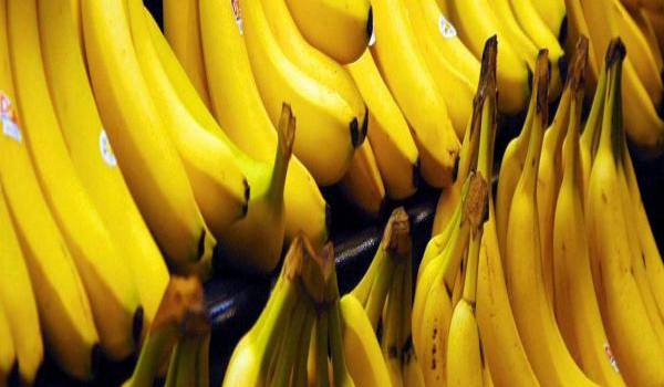 A 600 DA le kg, les Algériens lancent une campagne de boycott...de la banane!