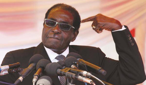 Mugabe, le plus vieux potentat au pouvoir