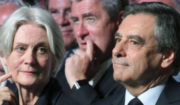 Penelope Fillon touchait de l'argent public depuis 1982.