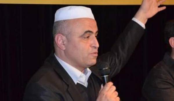 Kamel-Eddine Fekhar croupit en prison avec 160 Mozabites depuis juillet 2015.