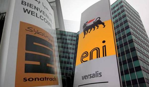 Hydrocarbures : signature d'accords d'exploitation de gisement entre Sonatrach et le groupe ENI