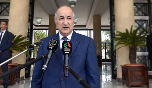 Abdelmadjid Tebboune soutient que l'Algérie dispose des fonds nécessaires pour remettre sur la table les projets d'investissements publics gelés auparavant.