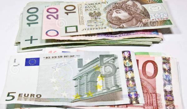 Le zloty et l’euro se maintiennent malgré les différences politiques
