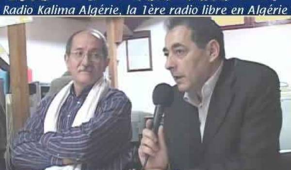 Le directeur de Radio Kalima, Yahia Bounouar à droite