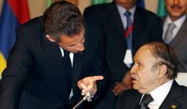 La France a toujours gardé des leviers d'influence en Algérie. Ici Sarkozy et Bouteflika