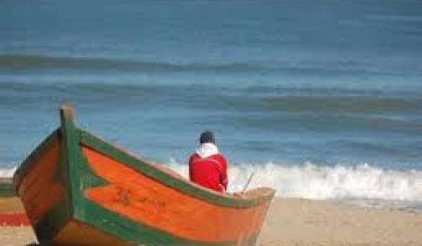 Une des barques de harraga a été interceptée par les gardes-côtes.