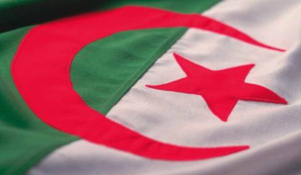 Concours sur l’histoire du drapeau national
