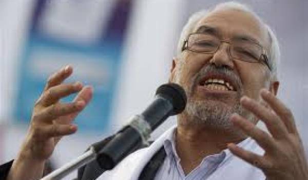 Rached Ghannouchi multiplie les promesses. Aux habitants de Sidi Bouzid, il vient de promettre les fruits précoces de projets économiques...