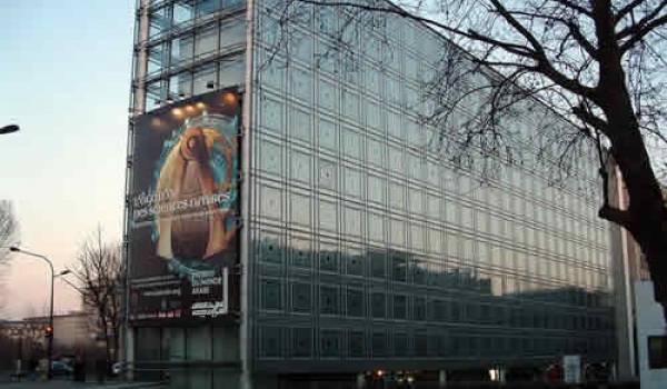 50e anniversaire de l'indépendance et l'écriture : Rencontre avec Mohamed Benchicou à l'Institut du monde arabe