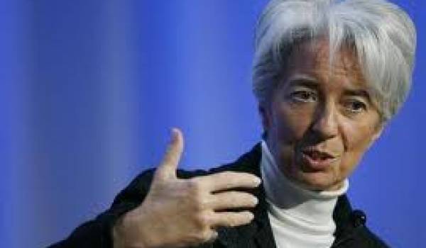 Christine Largarde, la ministre de l'économie française, est candidate à la directrice du FMI.