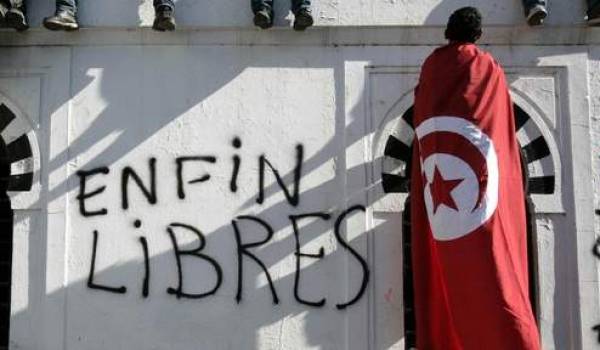 L’état d’urgence prolongé d’un mois en Tunisie