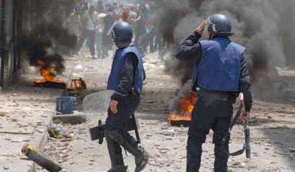 Les émeutes inquiètent le régime algérien