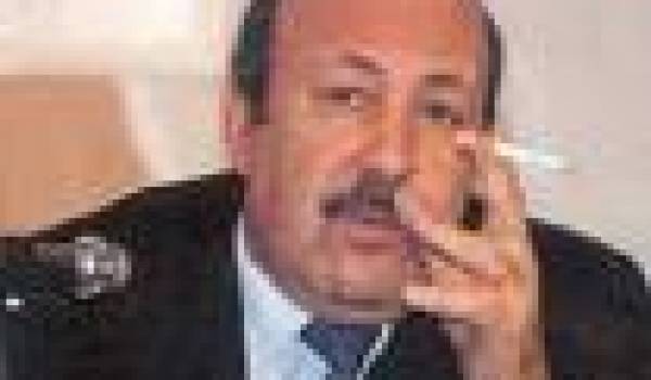 Affaire Mecili : Larbi Belkheir évacué de Paris en urgence, selon Bakchich