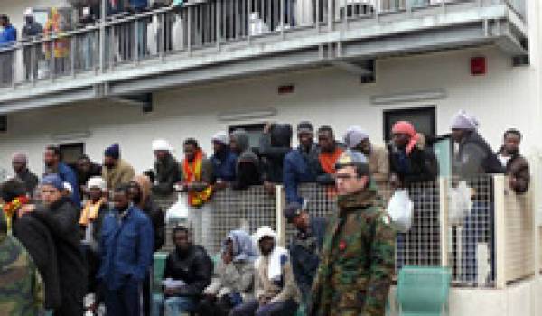 700 immigrés clandestins évadés du centre de rétention Italien « Lampedusa »