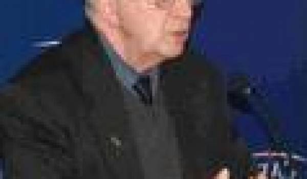 Mgr Henri Tessier : Les catholiques d'Algérie subissent des pressions à cause du prosélytisme des évangélistes