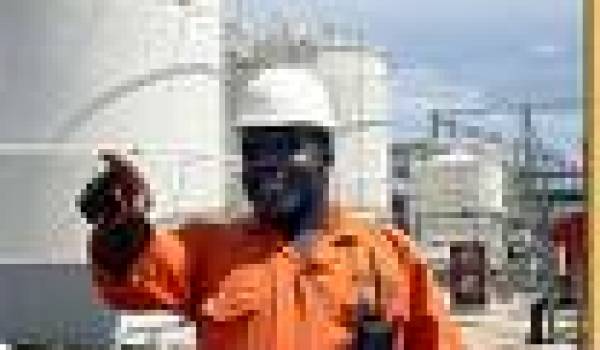 Contrats de complaisance et pots-de-vin chez Chakib Khelil : 104 cadres de Sonatrach auditionnés par la justice, 18 en liberté provisoire