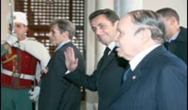 Accueil froid à Alger : "Sarkozy ce n'est pas Chirac !"