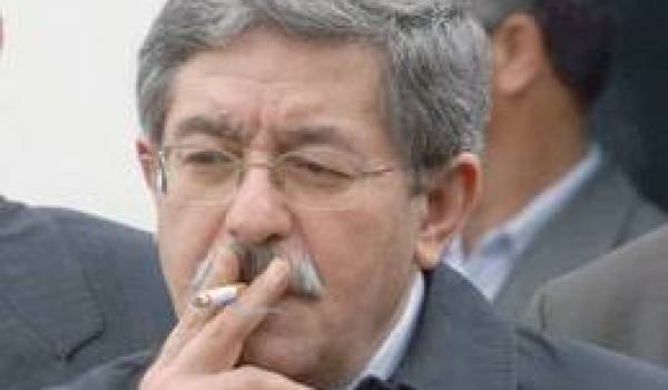 Ahmed Ouyahia, Premier ministre.