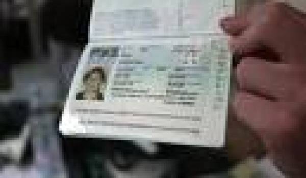 Photo de femme voilée sur le passeport : le gouvernement recule