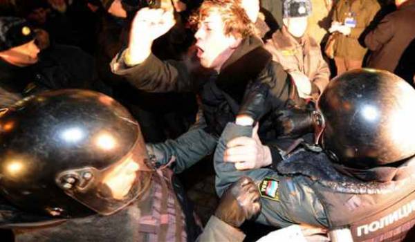 Les manifestants ont été empêcher de se rassembler.