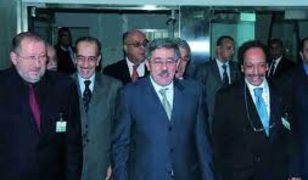 Ouyahia convoquera une tripartite pour la mi-septembre.
