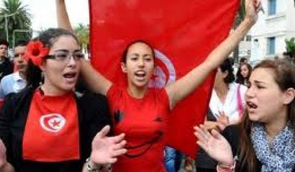 Les Tunisiens ont voté librement pour la première fois de leur histoire. Un premier pas vers la démocratie.