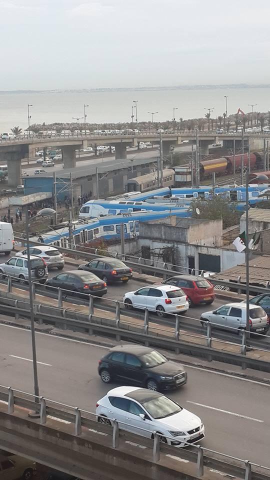 D&eacute;raillement mortel d'un train &agrave; Alger